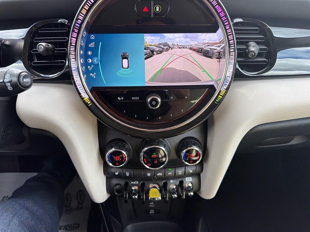 Mini Cooper SE EL Premium Plus 184HK 3d Aut. - Image 11