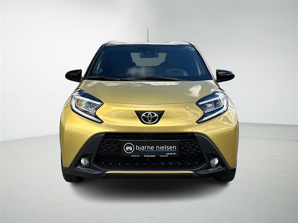 Toyota Aygo X 1,0 VVT-I Pulse Edition Design 72HK 5d Aut. - Image 2