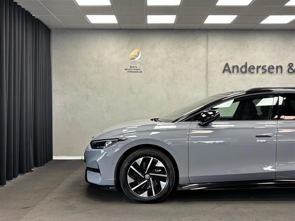 VW ID.7 Tourer EL Pro 286HK Stc Aut. - Image 4
