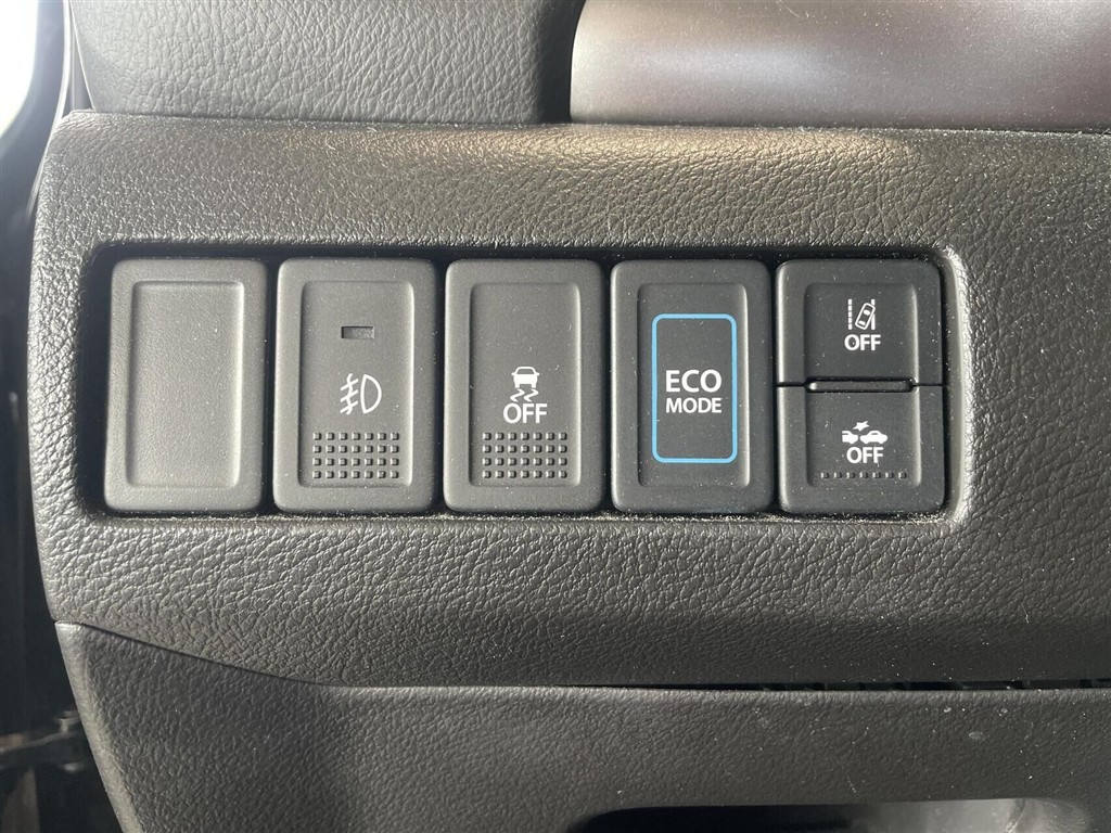 Suzuki Vitara 1,5 Hybrid Active AGS 102HK 5d 6g Aut. - Image 10