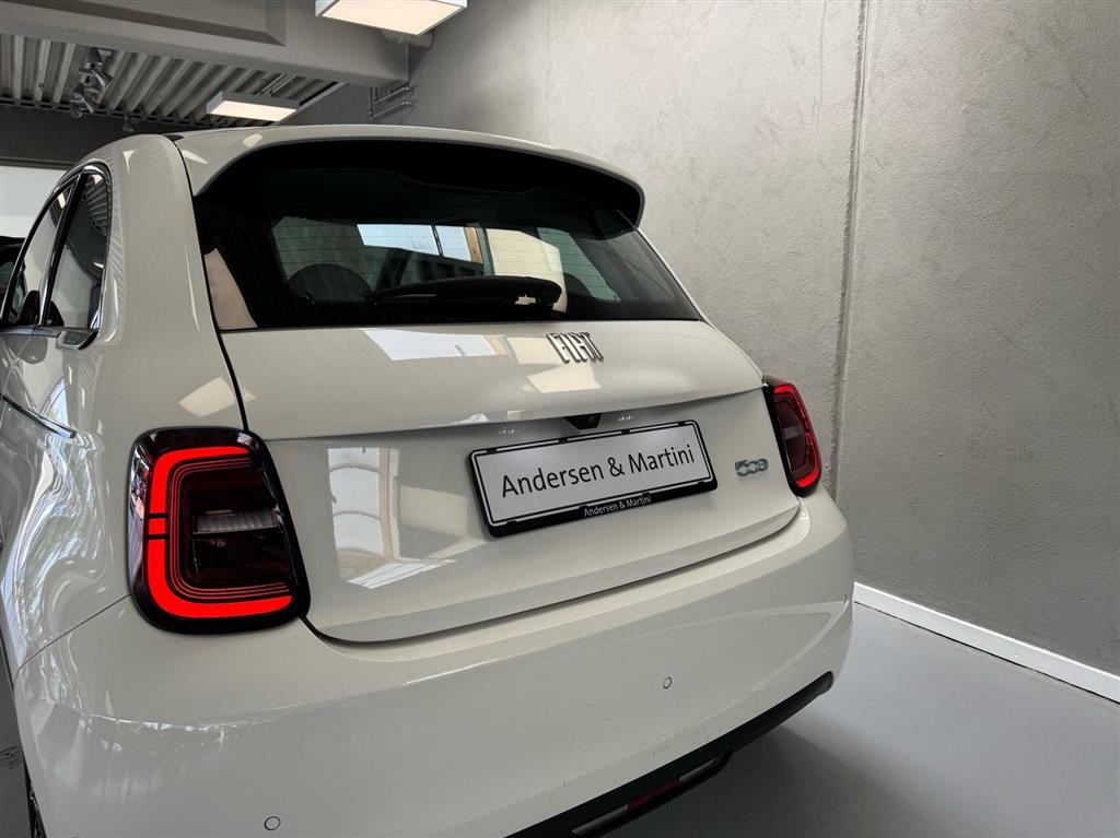 Fiat 500e EL La Prima By Bocelli 118HK 3d Aut. - Image 7
