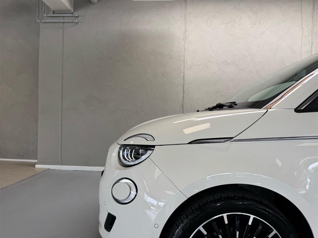 Fiat 500e EL La Prima By Bocelli 118HK 3d Aut. - Image 20