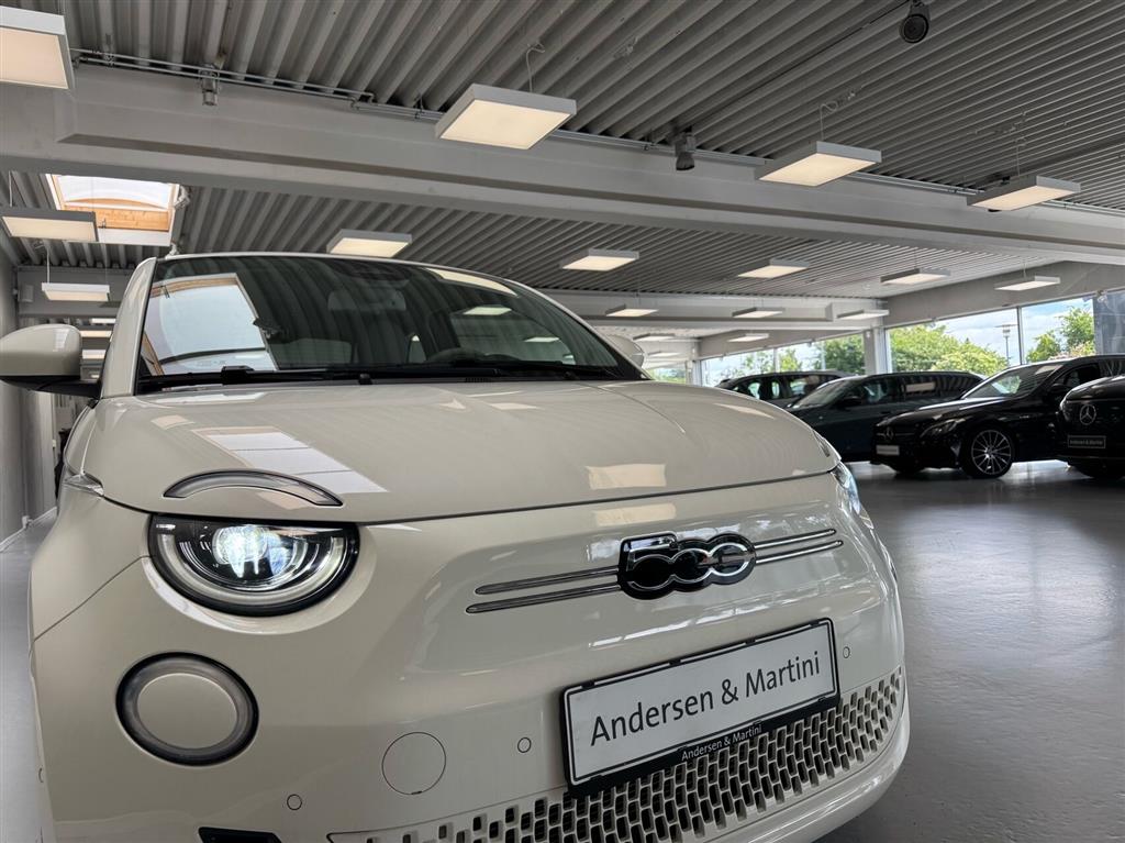 Fiat 500e EL La Prima By Bocelli 118HK 3d Aut. - Image 3