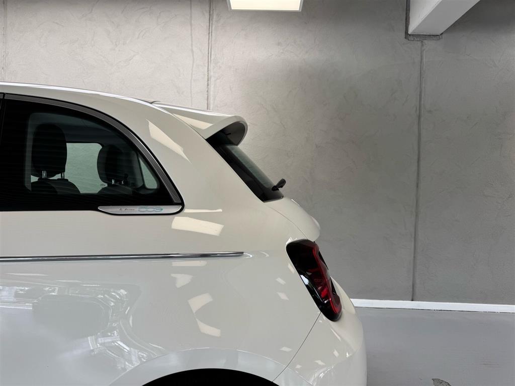 Fiat 500e EL La Prima By Bocelli 118HK 3d Aut. - Image 21