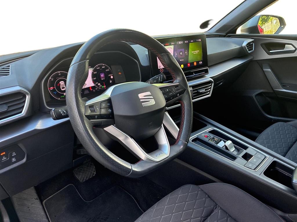Seat Leon Sportstourer 1,4 e-Hybrid FR DSG 204HK Stc 6g Aut. - Image 3