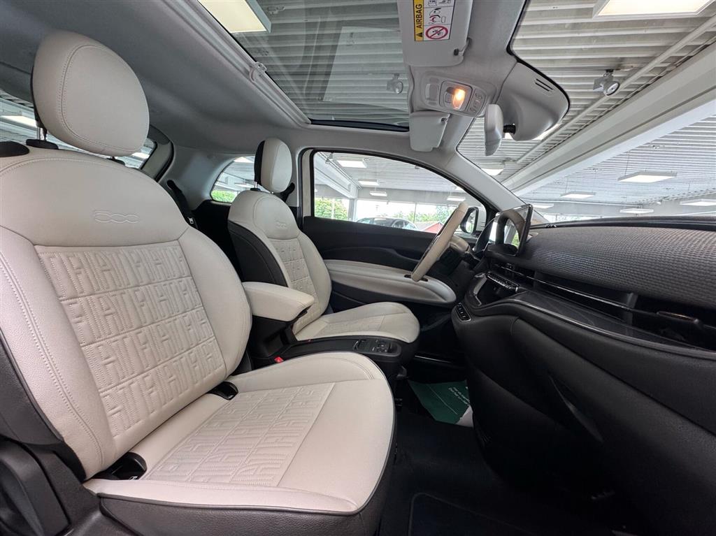 Fiat 500e EL La Prima By Bocelli 118HK 3d Aut. - Image 10