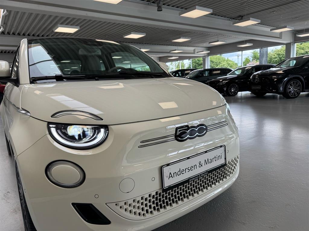 Fiat 500e EL La Prima By Bocelli 118HK 3d Aut. - Image 3