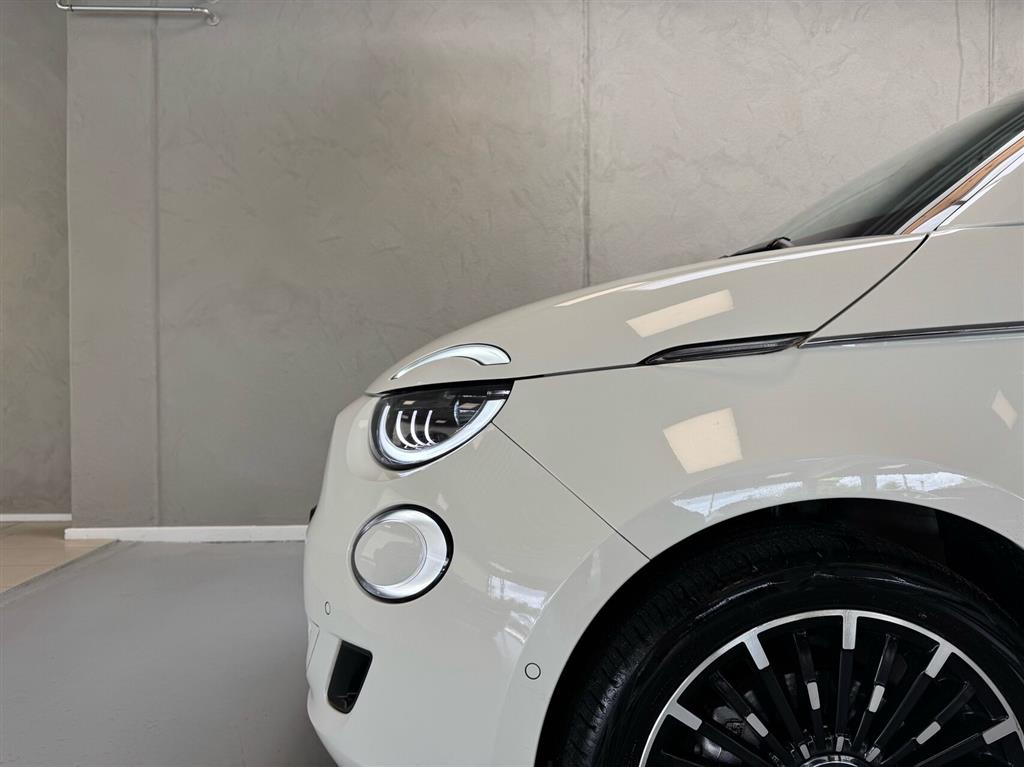 Fiat 500e EL La Prima By Bocelli 118HK 3d Aut. - Image 21
