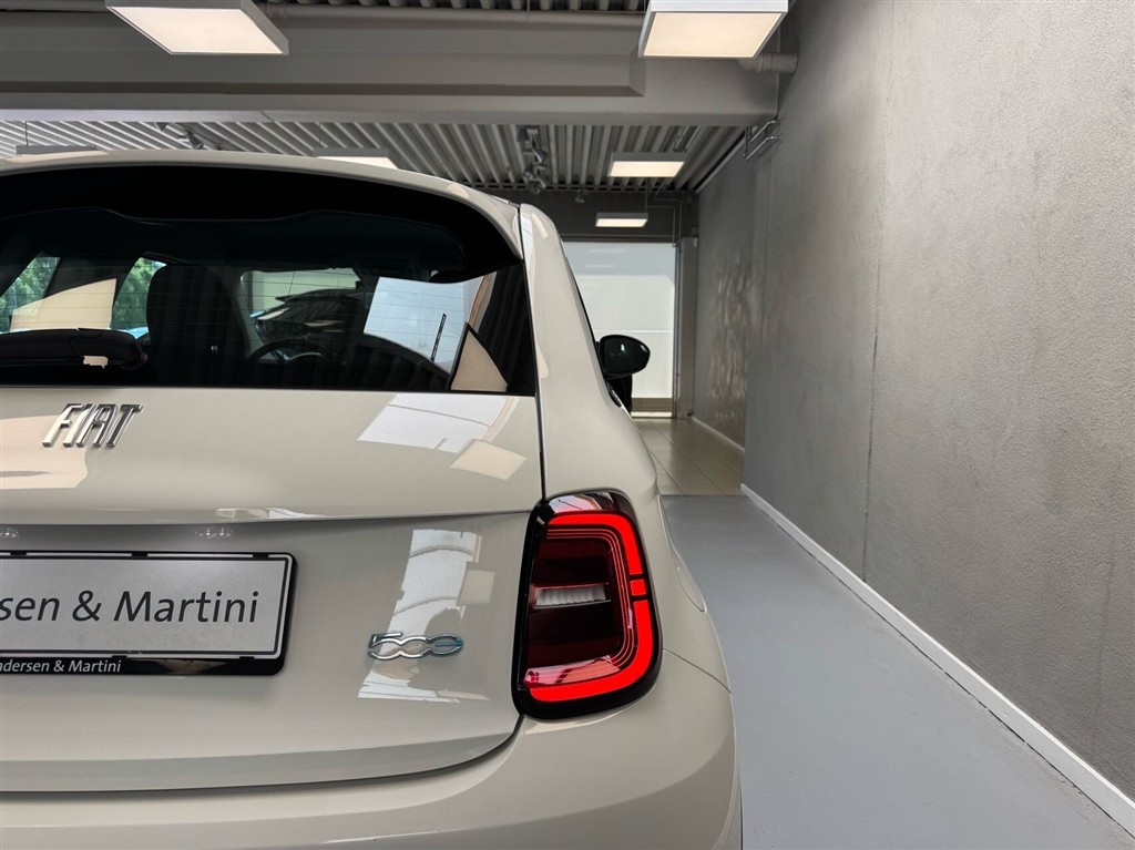 Fiat 500e EL Icon 118HK 3d Aut. - Image 7
