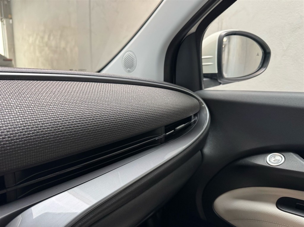 Fiat 500e EL La Prima By Bocelli 118HK 3d Aut. - Image 21