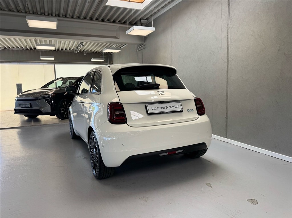 Fiat 500e EL La Prima By Bocelli 118HK 3d Aut. - Image 25