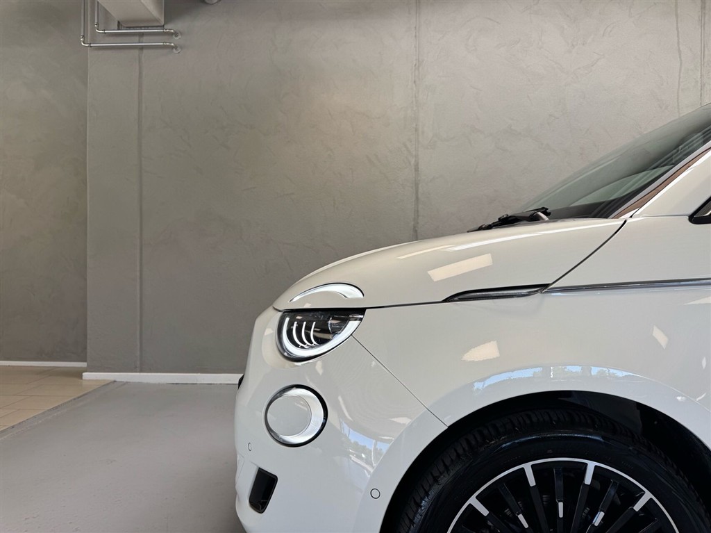 Fiat 500e EL La Prima By Bocelli 118HK 3d Aut. - Image 28