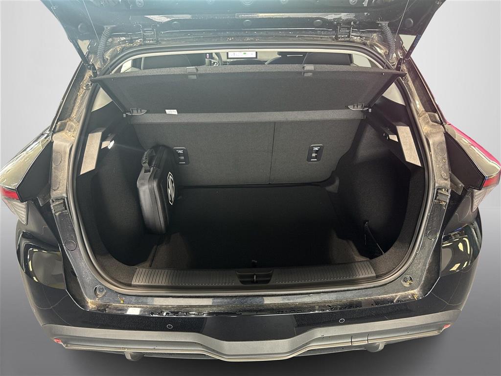 MG MG4 Electric EL Standard Range 170HK 5d Aut. - Image 17