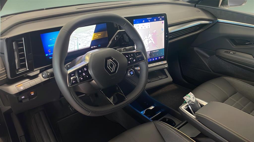 Renault Mégane E-TECH Iconic 220HK 5d Aut. - Image 8