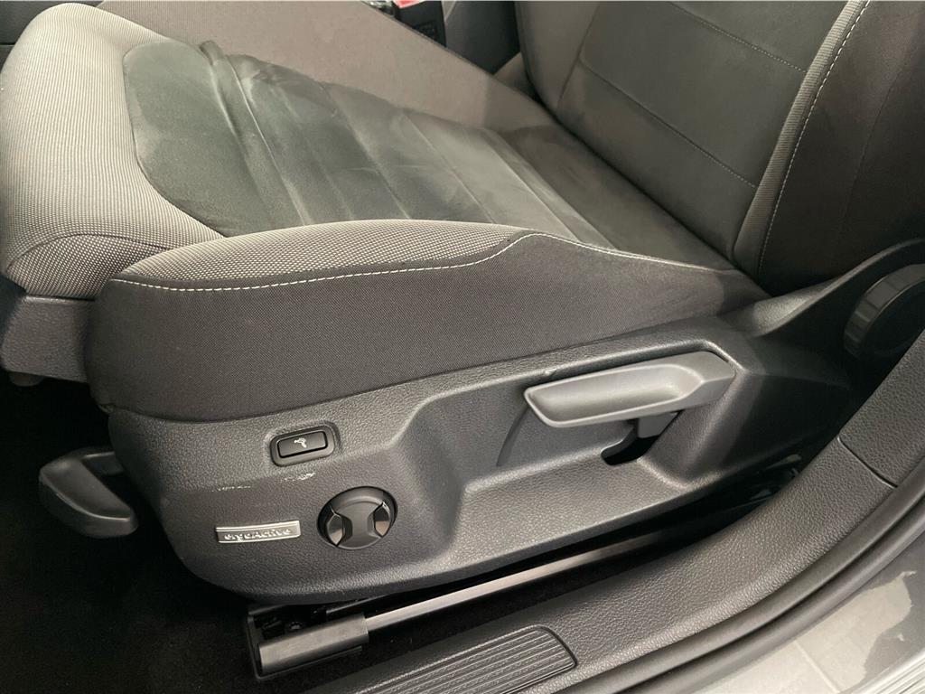 VW Golf 1,5 TSI BMT EVO Comfortline 130HK 5d 6g - Image 21