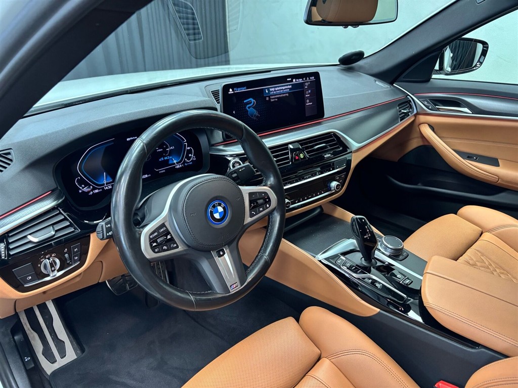 BMW 545e 3,0 Plugin-hybrid M-Sport XDrive Steptronic 395HK 8g Aut. - Image 13