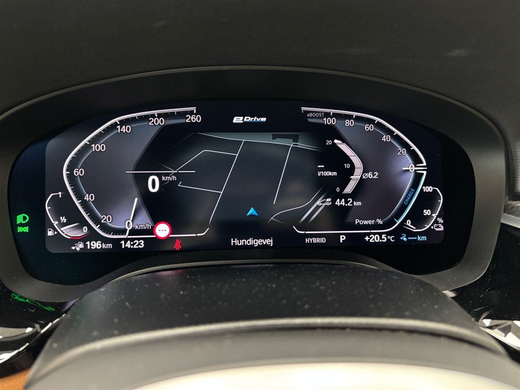 BMW 545e 3,0 Plugin-hybrid M-Sport XDrive Steptronic 395HK 8g Aut. - Image 28