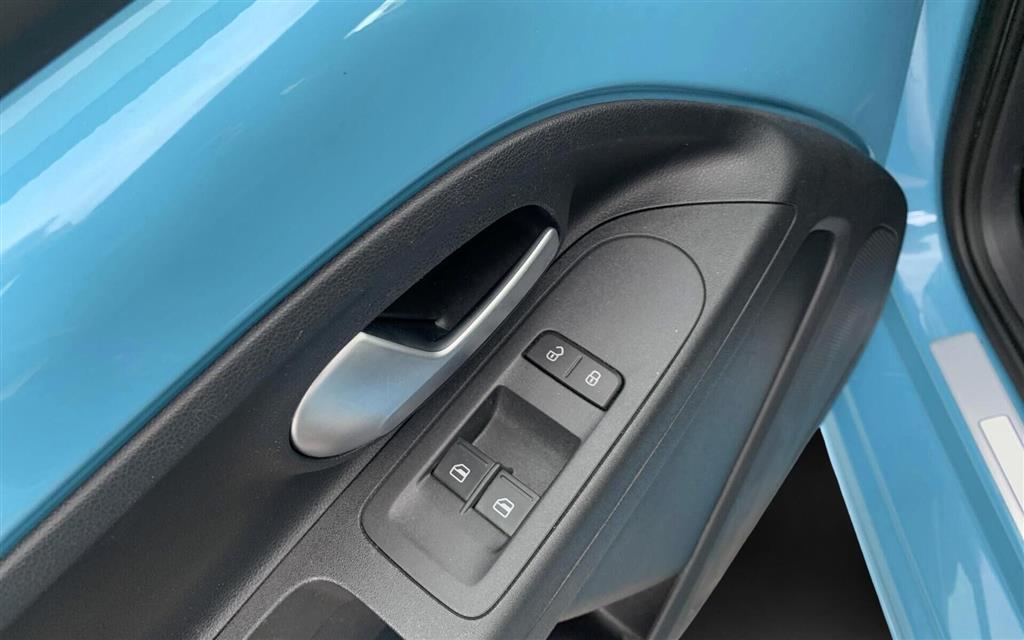 VW e-up EL 83HK 5d Aut. - Image 15