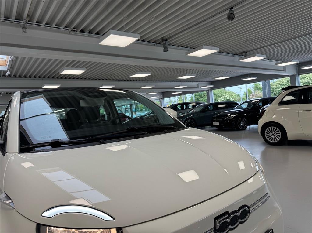 Fiat 500e EL Icon 118HK Cabr. Aut. - Image 3