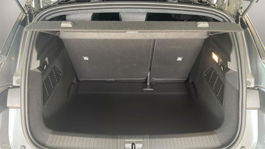 Renault Mégane E-TECH Techno 220HK 5d Aut. - Image 8