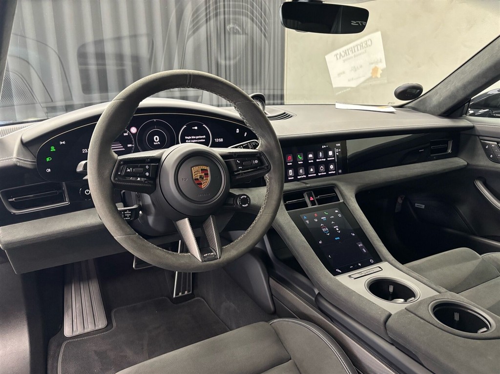 Porsche Taycan GTS Sport Turismo EL 4x4 517HK Stc Aut. - Image 14
