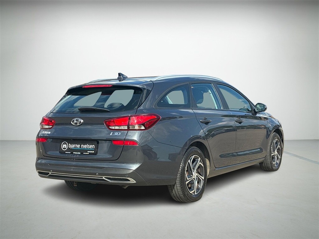 Hyundai i30 Cw 1,0 T-GDI Essential 120HK Stc 6g - Image 2