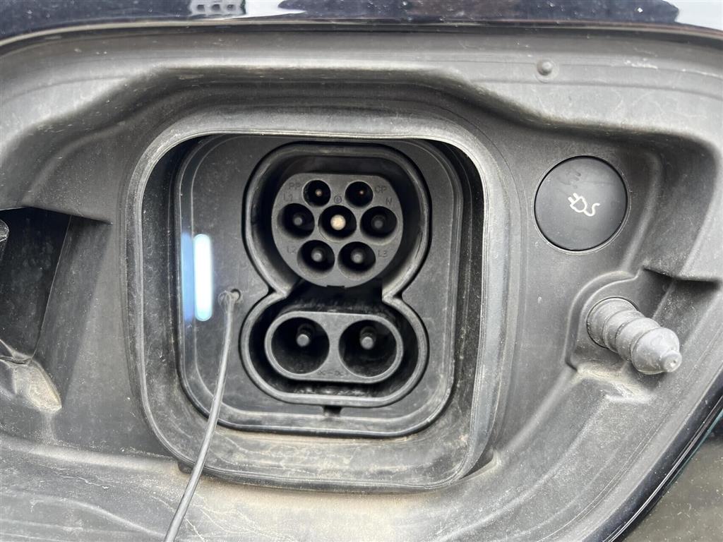 Volvo XC40 P6 Recharge Ultimate 231HK 5d Aut. - Image 13