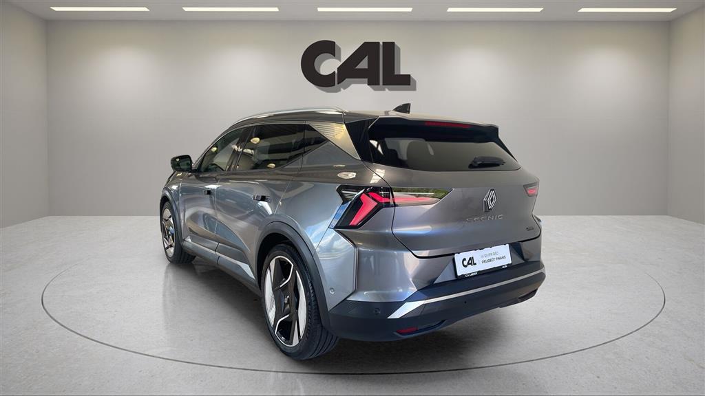 Renault Scénic E-TECH Iconic 220HK Aut. - Image 3