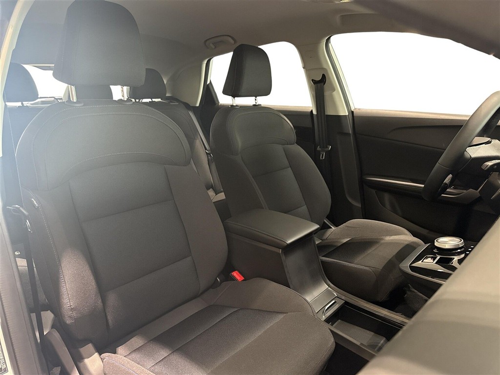 MG MG4 Electric EL Standard Range 170HK 5d Aut. - Image 16