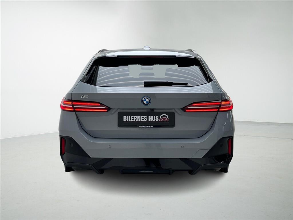 BMW i5 eDrive40 Touring EL M-Sport 340HK Stc Aut. - Image 8
