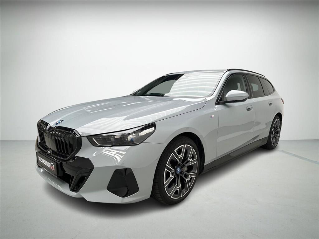 BMW i5 eDrive40 Touring EL M-Sport 340HK Stc Aut.