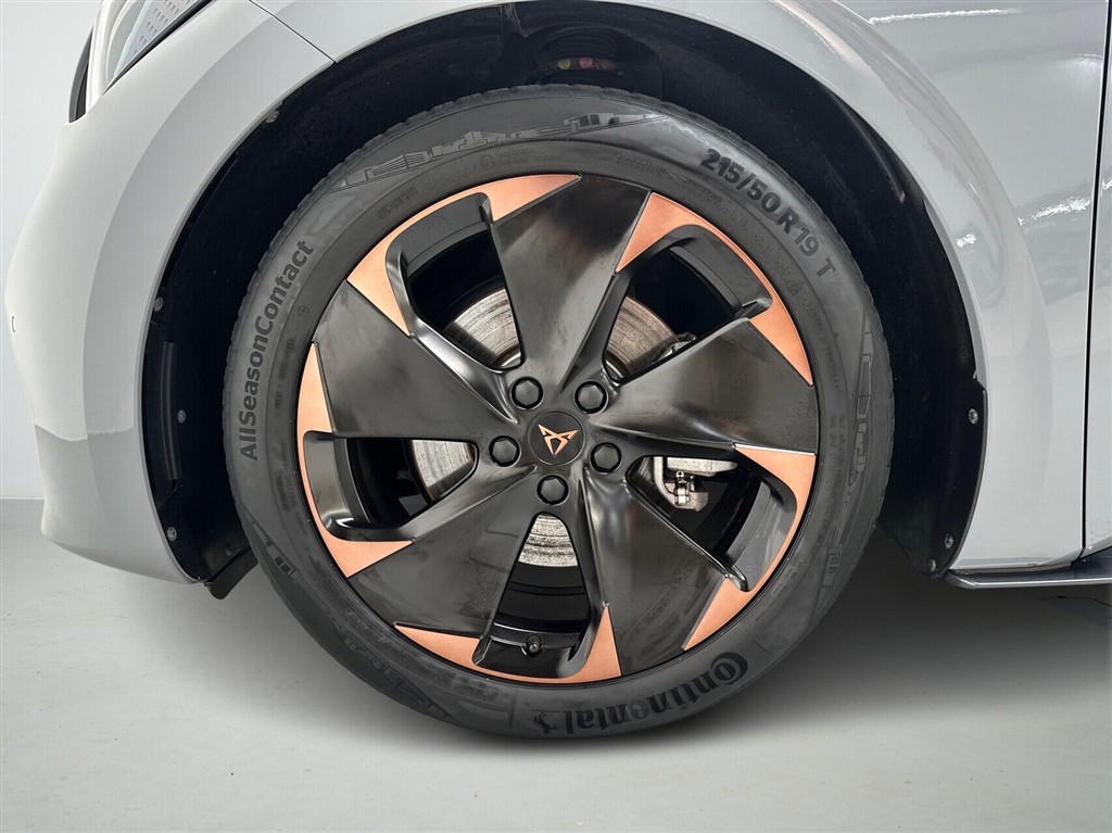 Cupra Born EL Dinamica Pack High 204HK 5d Aut. - Image 8