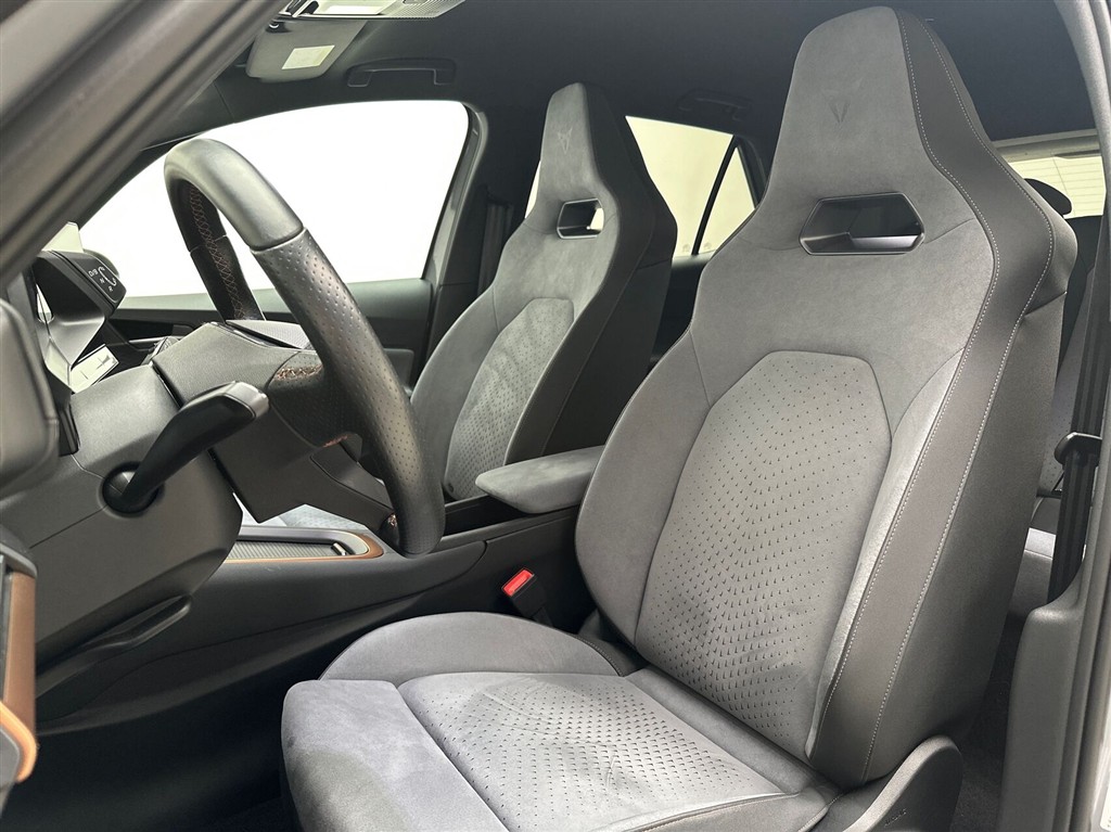 Cupra Born EL Dinamica Pack High 204HK 5d Aut. - Image 19