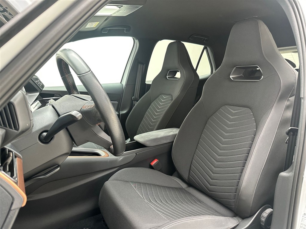 Cupra Born EL High 204HK 5d Aut. - Image 18