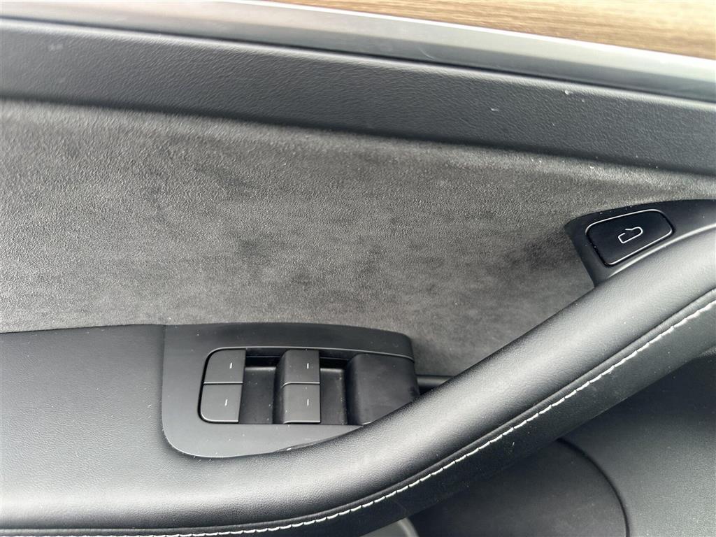 Tesla Model 3 EL 283HK Aut. - Image 7