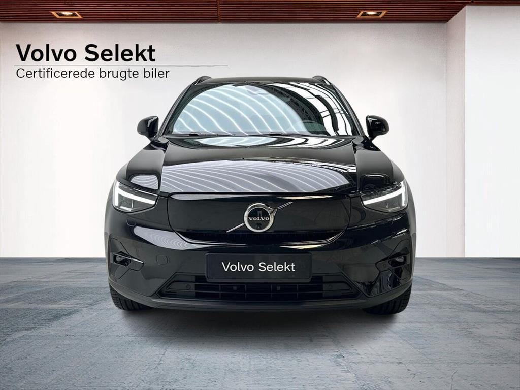 Volvo EX40 Single Motor Extended Range Plus 252HK 5d Aut. - Image 9