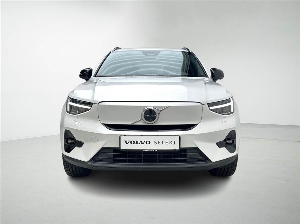 Volvo EX40 Single Motor Extended Range Plus 252HK 5d Aut. - Image 7