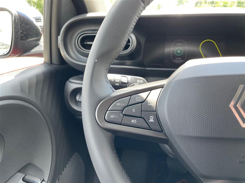 Renault Twingo EL Techno 82HK 5d Aut. - Image 17