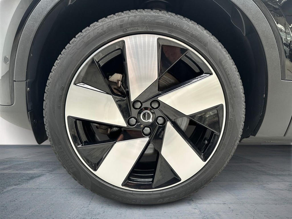 Volvo XC40 Recharge Single Engine Ultimate 231HK 5d Aut. - Image 10