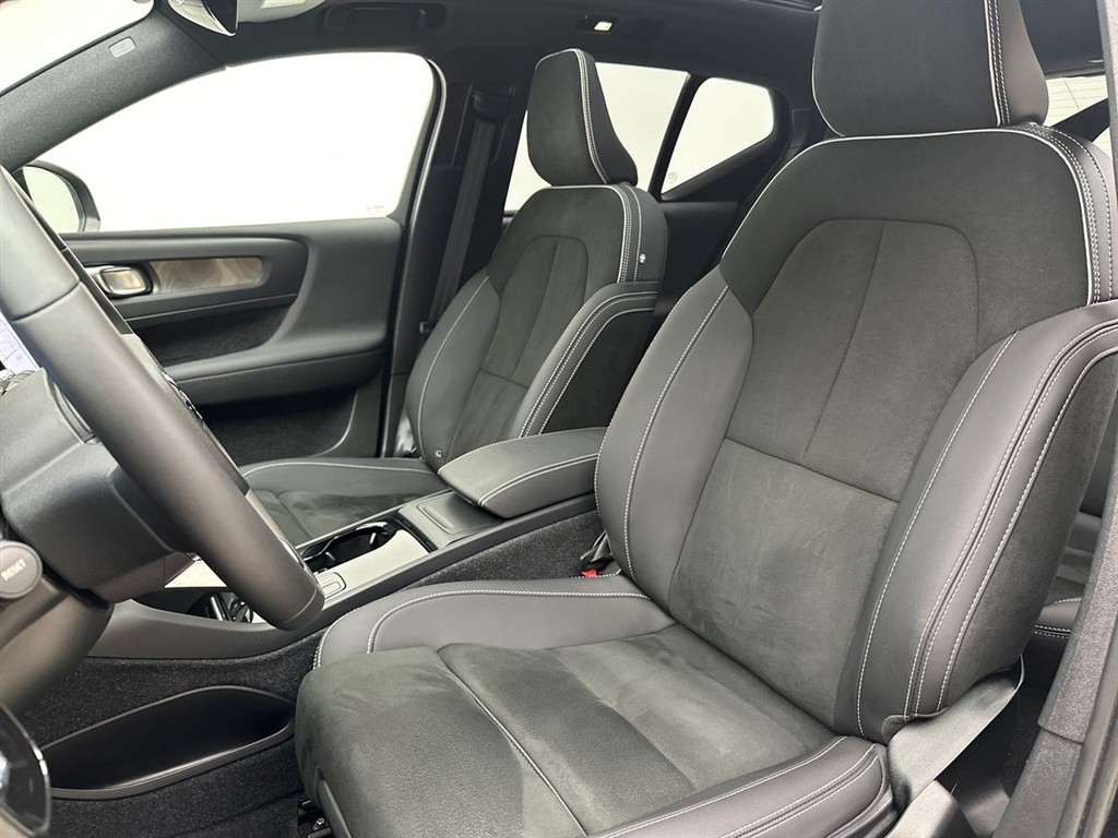 Volvo XC40 Recharge Single Engine Ultimate 231HK 5d Aut. - Image 19