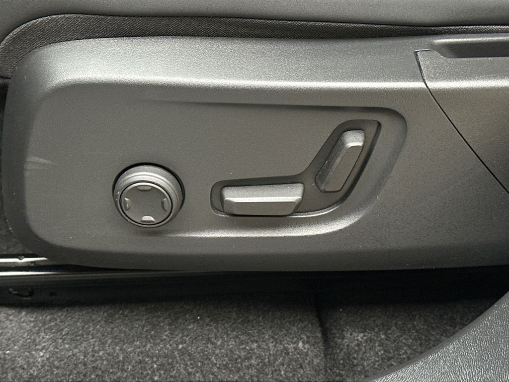 Volvo XC40 Recharge Single Engine Ultimate 231HK 5d Aut. - Image 20