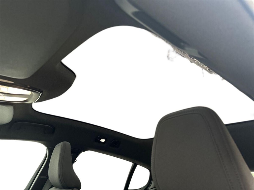 Volvo C40 P6 Recharge Ultimate 231HK 4d Aut. - Image 18