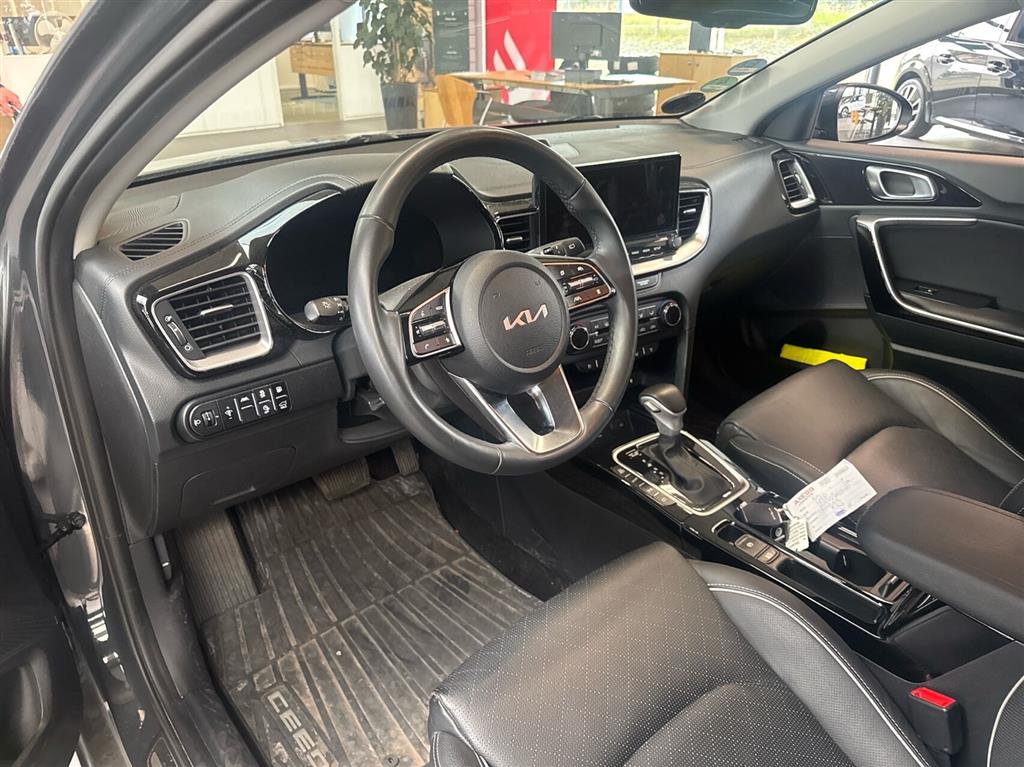 Kia Ceed SW 1,6 GDI PHEV Plugin-hybrid Upgrade m/Premium + Lux DCT 141HK Stc 6g Aut. - Image 4