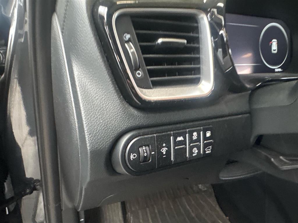 Kia Ceed SW 1,6 GDI PHEV Plugin-hybrid Upgrade m/Premium + Lux DCT 141HK Stc 6g Aut. - Image 5