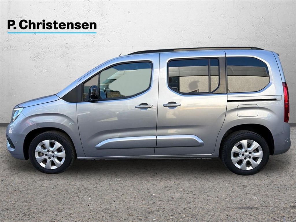 Opel Combo-e Life E85 50 Ultimate - Image 2