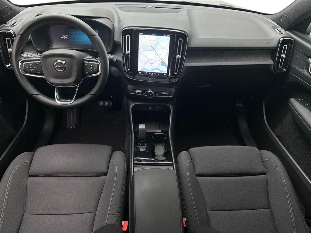 Volvo C40 P8 Recharge Twin Plus AWD 408HK 4d Aut. - Image 6
