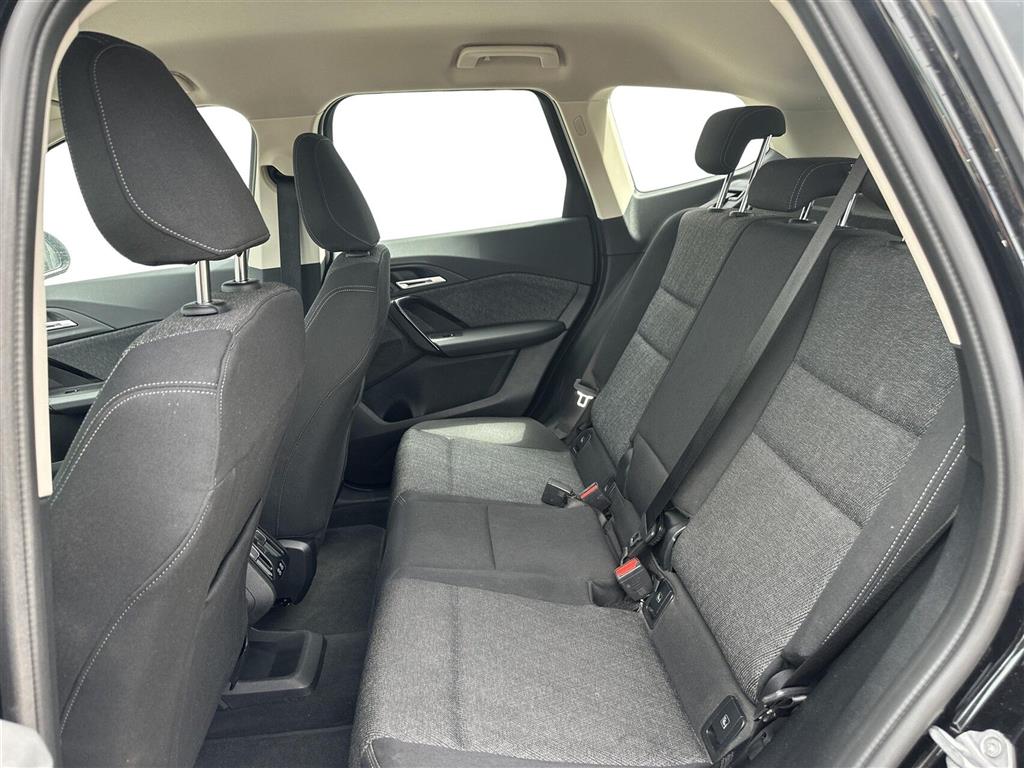 BMW iX1 xDrive30 EL 4x4 313HK 5d Aut. - Image 6