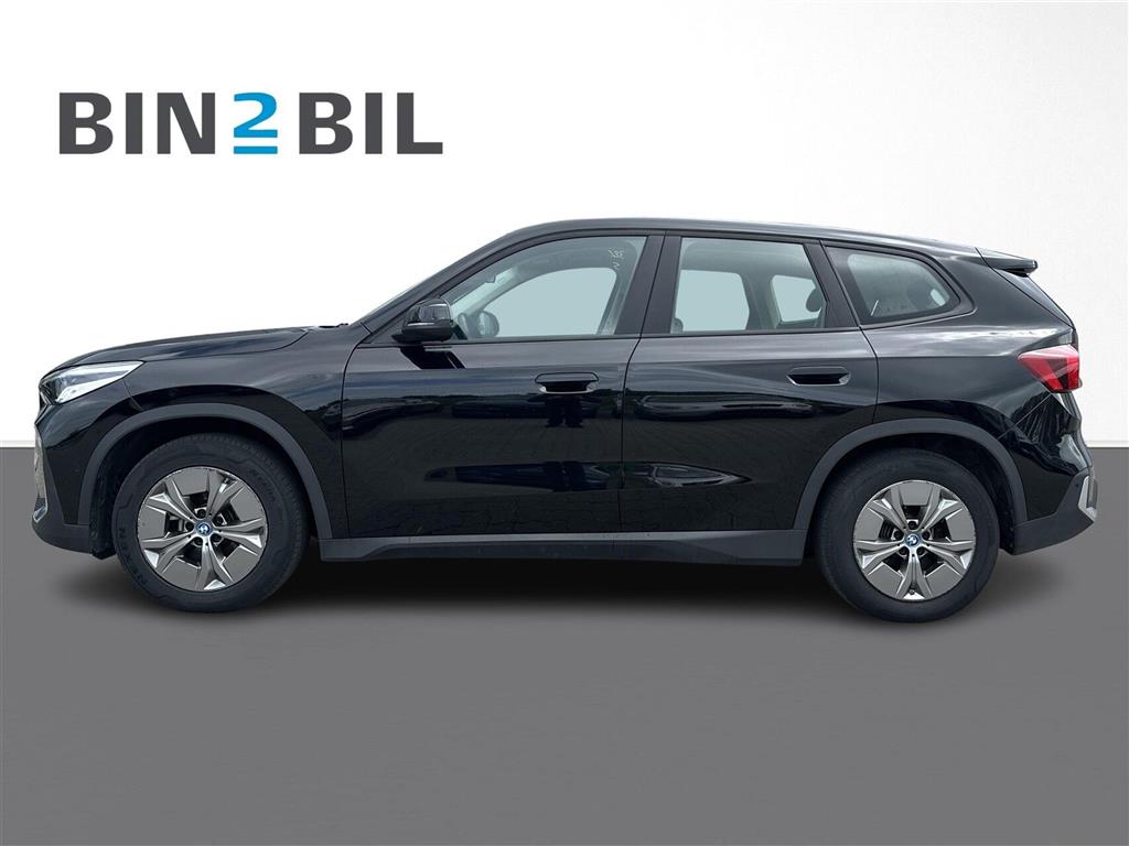 BMW iX1 xDrive30 EL 4x4 313HK 5d Aut. - Image 2