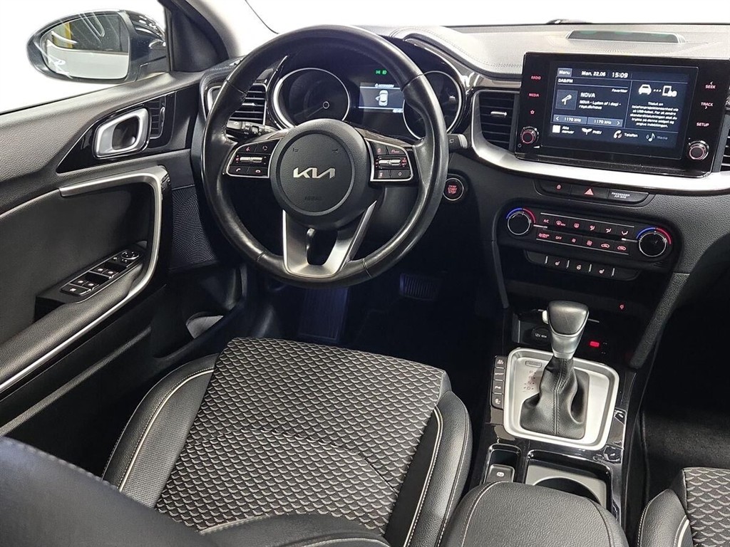 Kia XCeed 1,6 GDI Plugin-hybrid Prestige DCT 141HK 5d 6g Aut. - Image 17