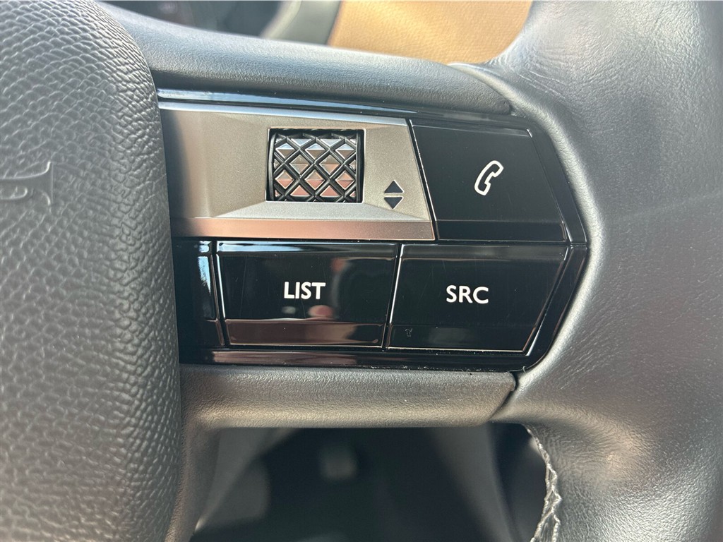 DS DS3 Crossback E-Tense CHIC 136HK 5d Aut. - Image 13